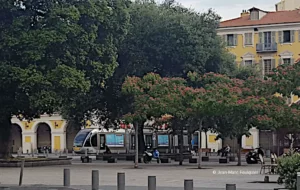 public transport in Nice